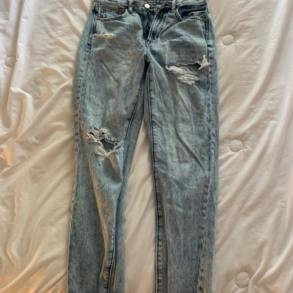 American Eagle Mom Jeans